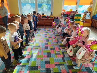 335031860_916677962863584_1531971664109927983_n