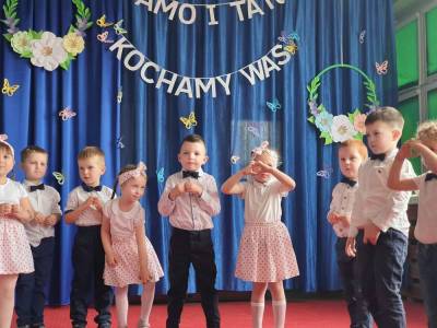 349330748_1453970288768390_5172093440501573885_n