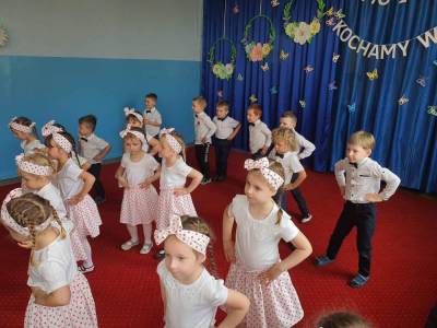 349378409_967403311066468_4728149779315288098_n