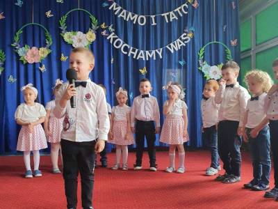 350029115_1700579547070035_1029695265881419383_n