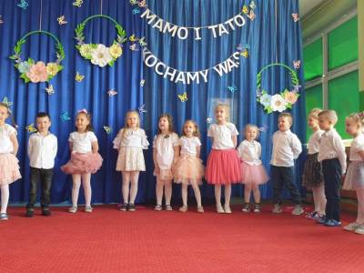 349213695_223163413760608_4768575289856233567_n