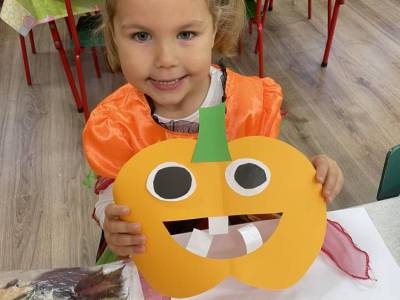 395527267_714090683960057_7452220169288035390_n