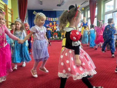 400064062_797147242214402_118194519327654015_n