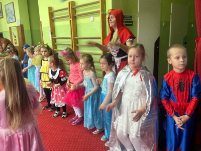 400069526_797145438881249_1012084478348989118_n