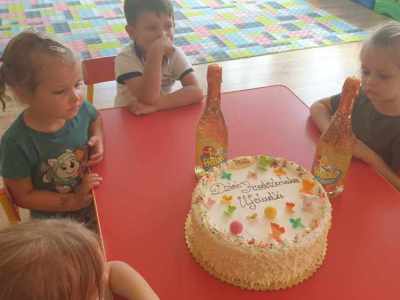 379633515_832862744946429_7308105938846492092_n