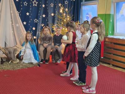 f9f75e00-5d7e-4974-a8ff-8a282a9022e5