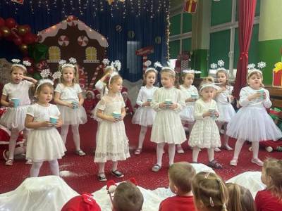 Zdjecie-WhatsApp-2023-12-11-o-22.58.12_2616d411