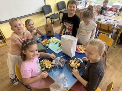 400286215_1082459152746774_8272865435652739579_n