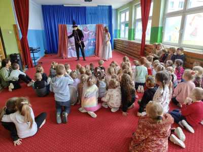 Zdjecie-WhatsApp-2024-04-22-o-18.12.04_bfb6cbf0