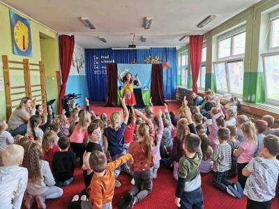 395031963_290894440565839_4001135076776328236_n