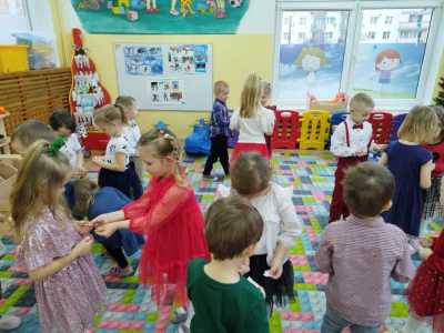 Zdjecie-WhatsApp-2023-12-19-o-19.33.44_1004d085