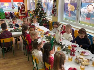 Zdjecie-WhatsApp-2023-12-23-o-10.08.15_9d379bf4