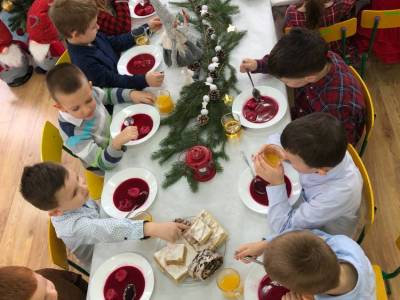 Zdjecie-WhatsApp-2023-12-23-o-10.08.16_2c677f9e