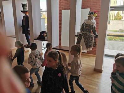 363526063_713267424191825_7822292137965194379_n