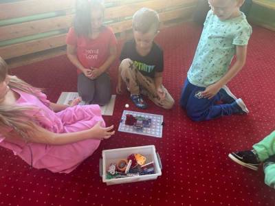 381235389_1256929211685707_3861667696855671984_n