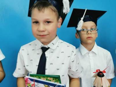 355784475_1326231794669926_3144656648354360454_n-1