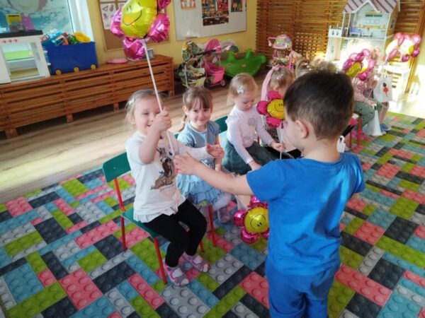 Dzień Kobiet w 3 latkach