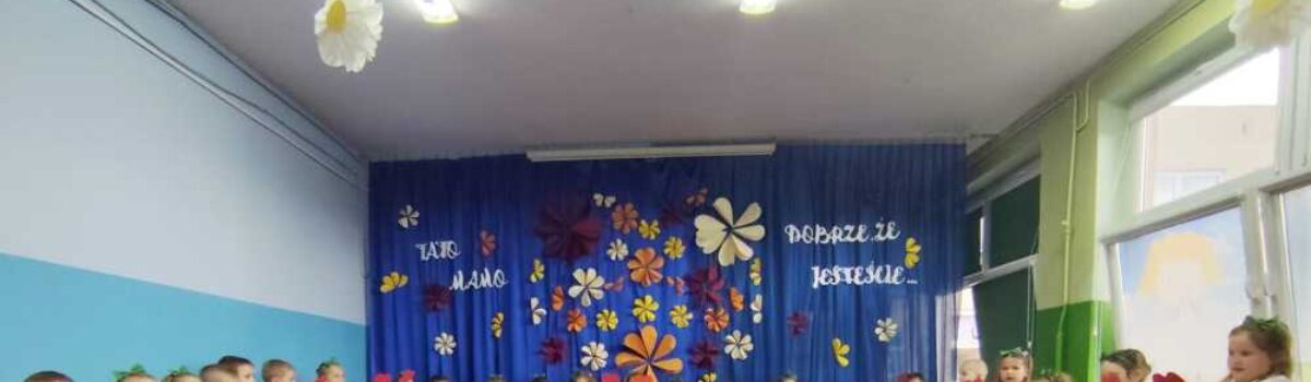 Dzień Mamy  i Taty w grupie 4- latków